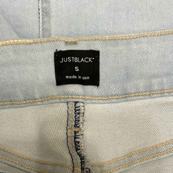 Just Black Denim Double Button A-Line Light Denim Rough Hem Skirt Size Small NEW - Picture 7 of 11